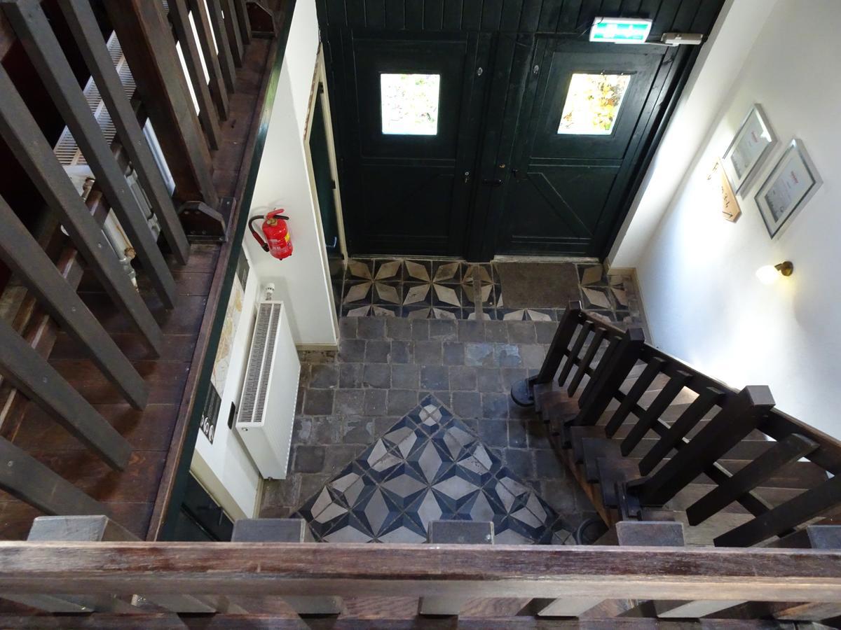 Hostel Kersenhof Uden Esterno foto
